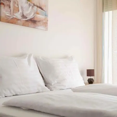 Cruiser By Bltn Siófok