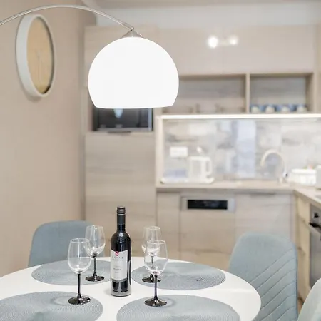 Cruiser By Bltn Siófok